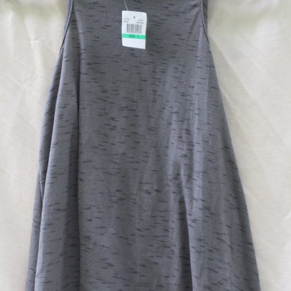 Ultra Flirt Tops - NWT Ultra Flirt Grey Tank Top Hi Low Womens L 36